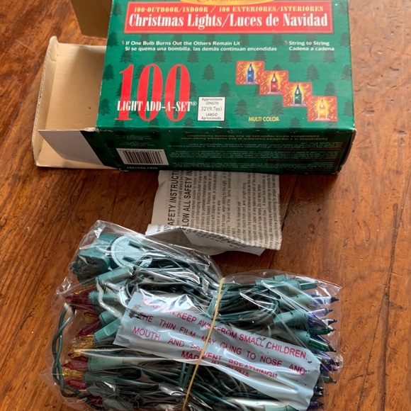 ⭐️ Multicolored 100 Christmas Lights Garland Decor - Picture 3 of 4